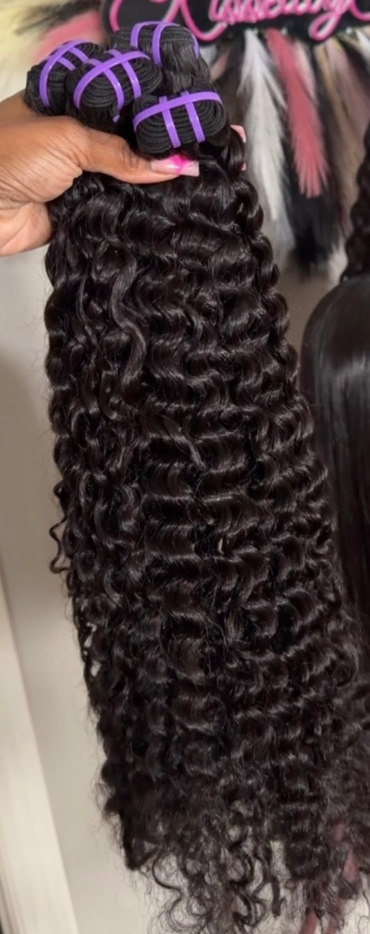 Burmese curly bundles